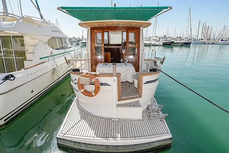 Menorquin Yacht 100 (ID=6037) - фото 10