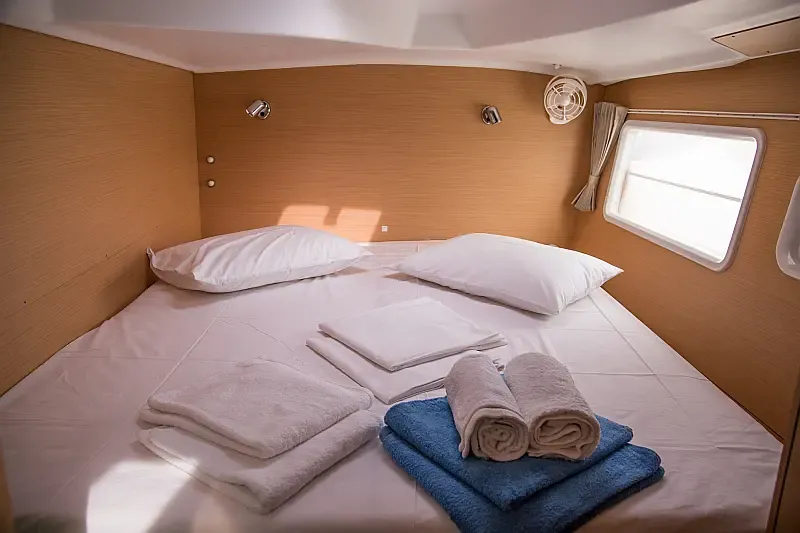 Lagoon 380 (ID=6061) - фото 8