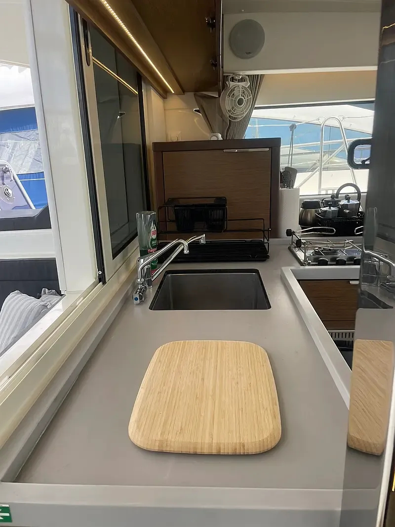 Lagoon 40 (ID=6138) - фото 14