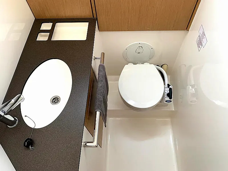 Bavaria Cruiser 46 (ID=6152) - фото 15