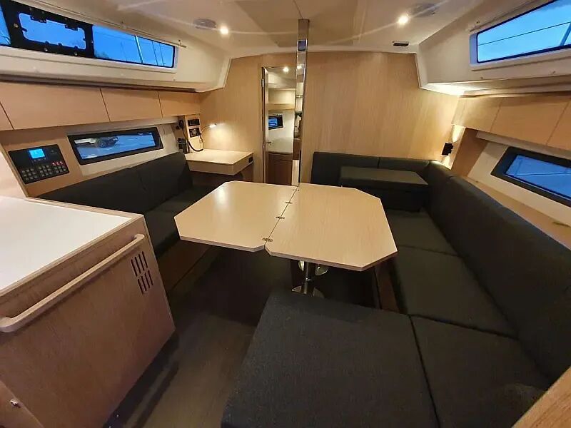 Bavaria C42 (ID=6155) - фото 7