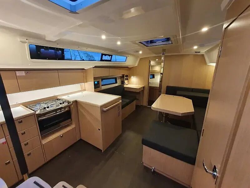 Bavaria C42 (ID=6155) - фото 8