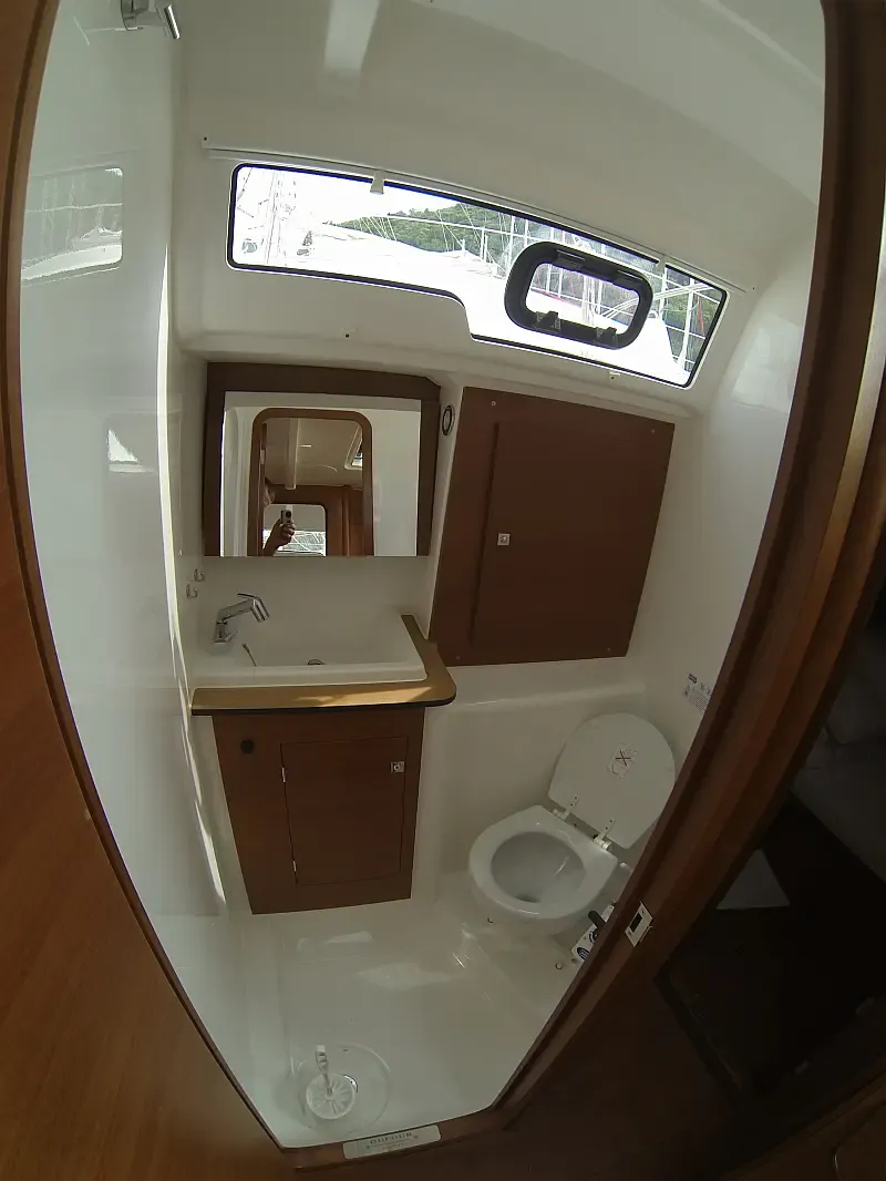 Dufour 382 Grand Large (ID=6199) - фото 11