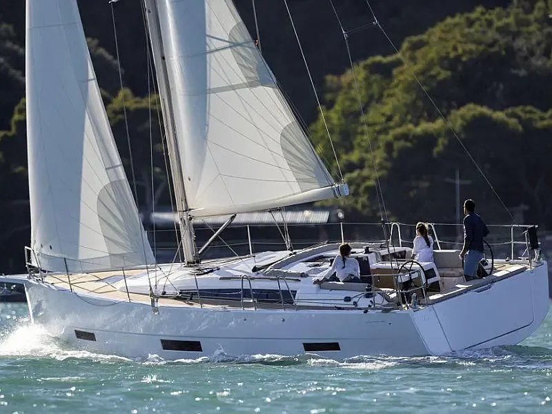 Dufour 390 (ID=6228)