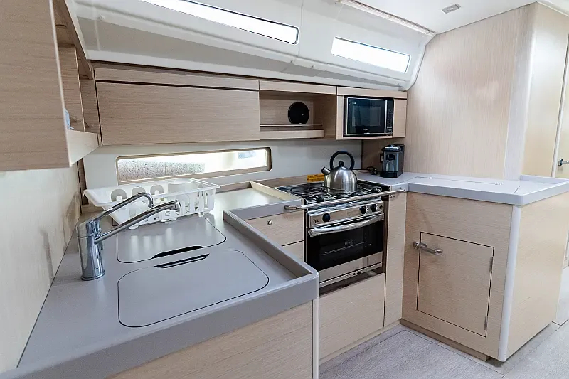 Oceanis 40.1 (ID=6409) - фото 22