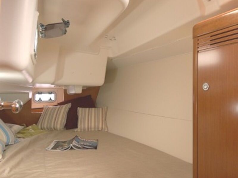 Oceanis 34 (ID=6415) - фото 7