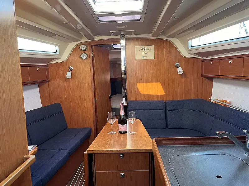 Bavaria Cruiser 37 (ID=6473) - фото 9