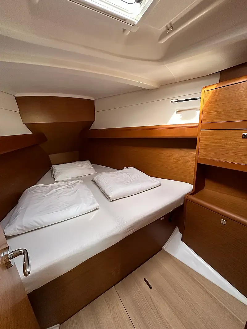 Sun Odyssey 389 (ID=6484) - фото 4