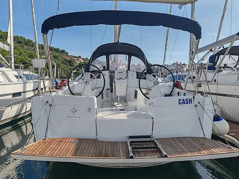 Sun Odyssey 389 (ID=6484)