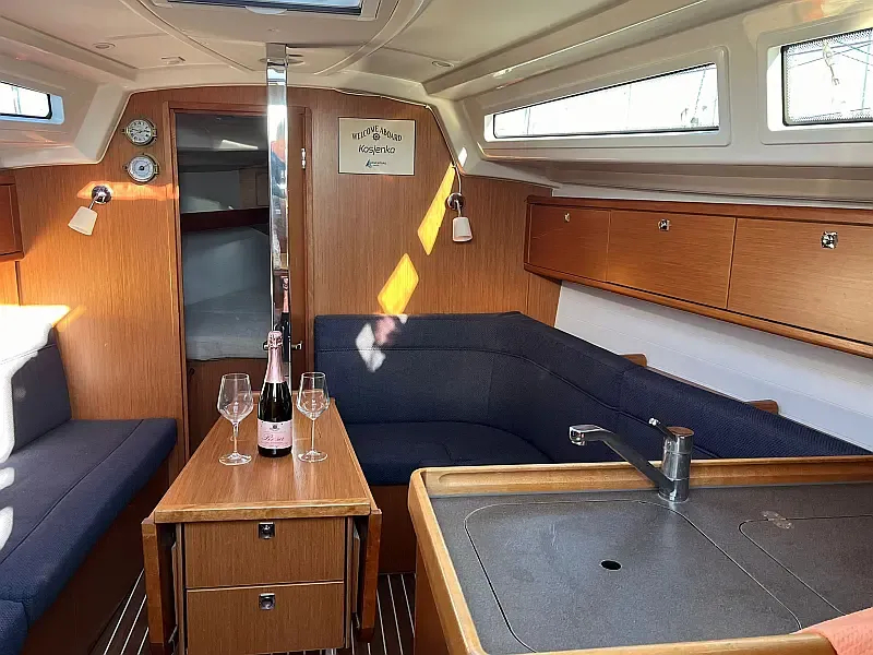 Bavaria Cruiser 34 (ID=6487) - фото 3