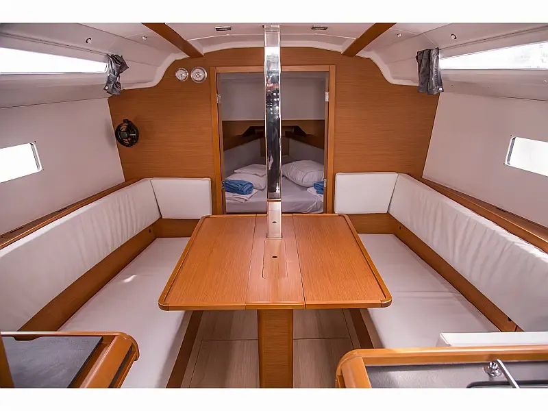 Sun Odyssey 349 (ID=6530) - фото 3