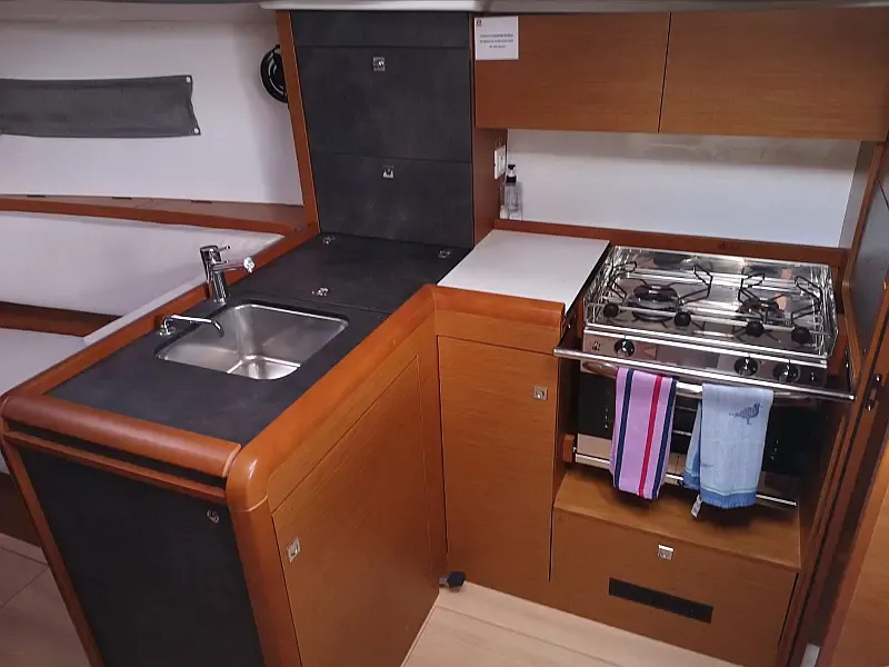 Sun Odyssey 349 (ID=6543) - фото 10