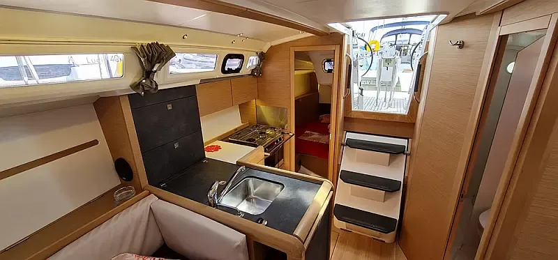 Sun Odyssey 349 (ID=6546) - фото 5