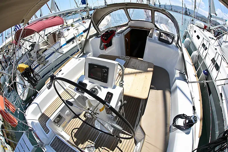 Sun Odyssey 33i (ID=6646) - фото 6