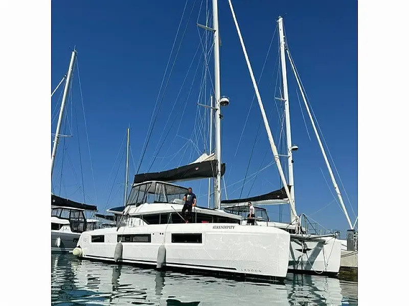 Lagoon 51 (ID=6680)