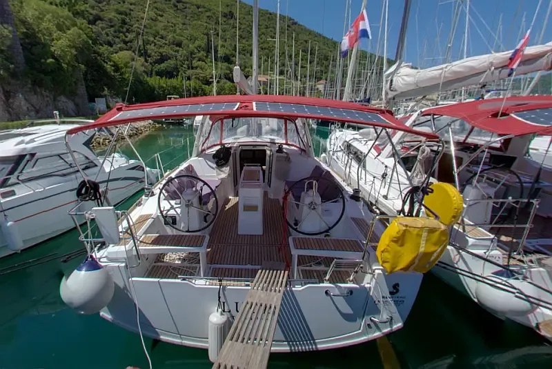 Oceanis 38.1 (ID=6722) - фото 5