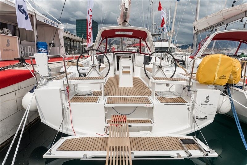 Oceanis 38.1 (ID=6724) - фото 7