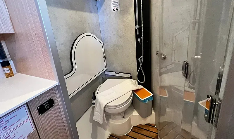 Bavaria C42 (ID=6825) - фото 5