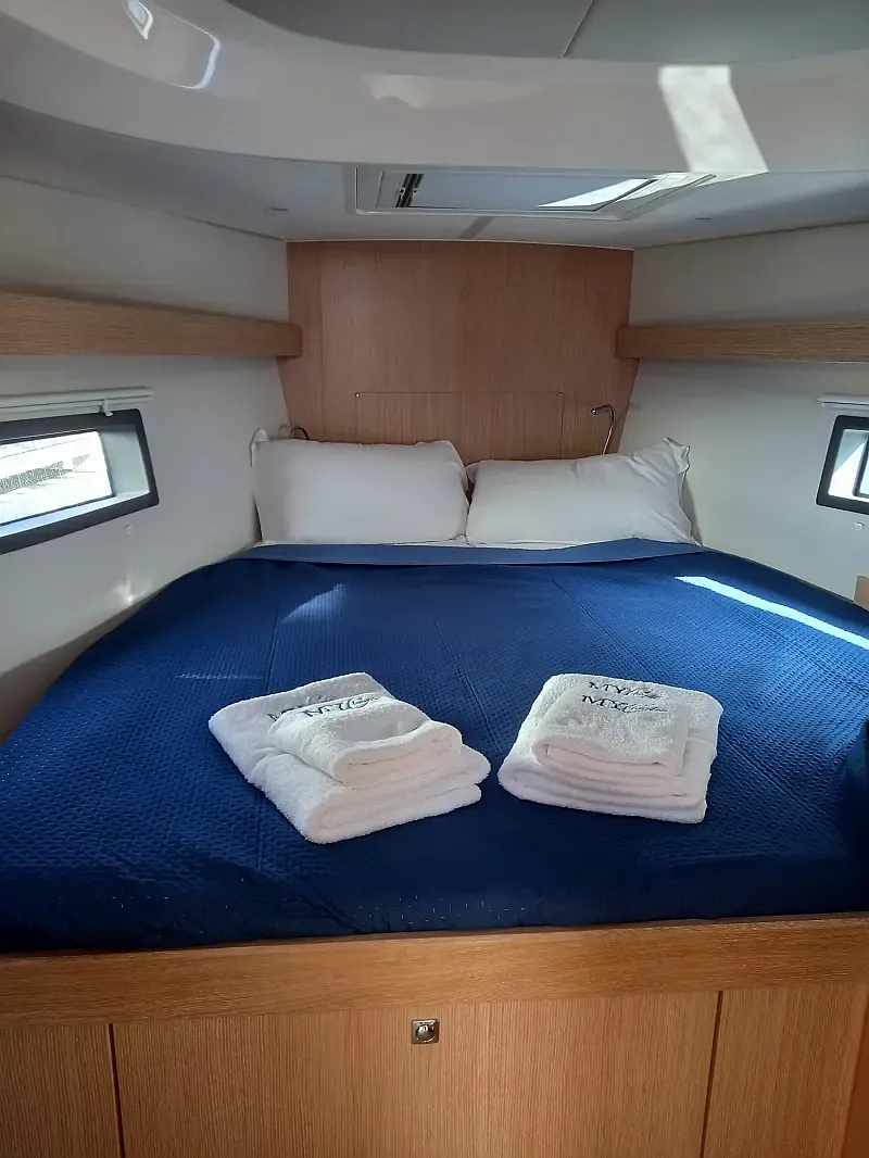 Bavaria C42 (ID=6825) - фото 4