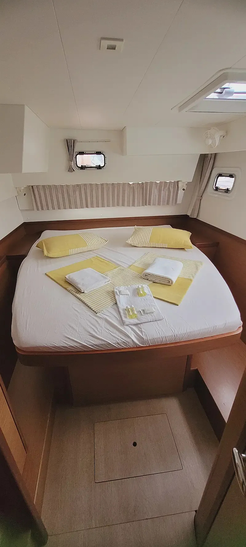 Lagoon 42 (ID=6833) - фото 10