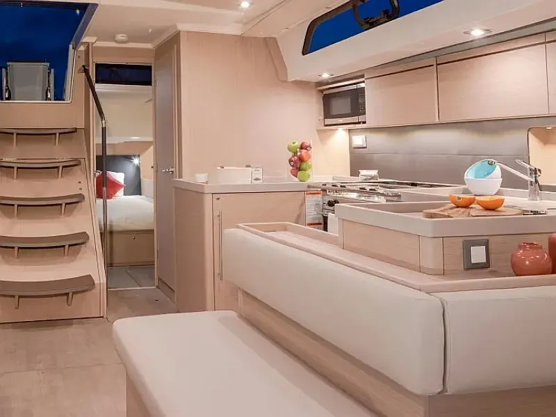 Sun Odyssey 52.2 (ID=6864) - фото 3