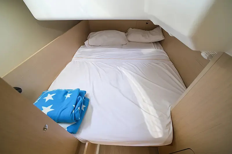 Oceanis 35.1 (ID=6974) - фото 14