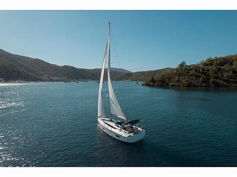 Bavaria C38 (ID=6977)