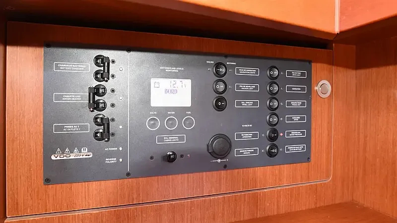 Oceanis 37 (ID=6990) - фото 8