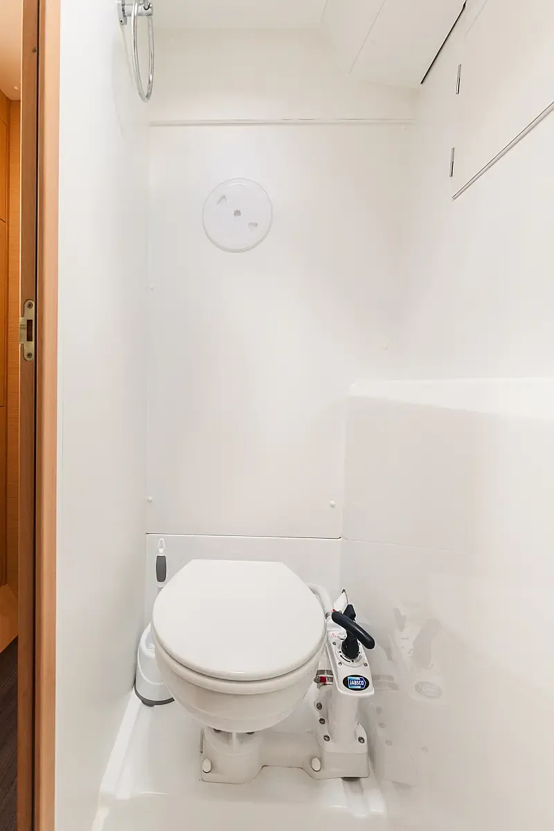 Lagoon 380 S2 (ID=7038) - фото 5