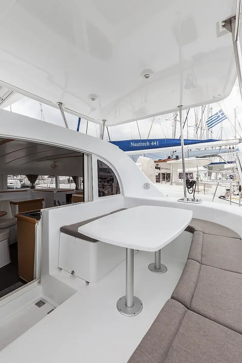 Lagoon 380 S2 (ID=7038) - фото 10