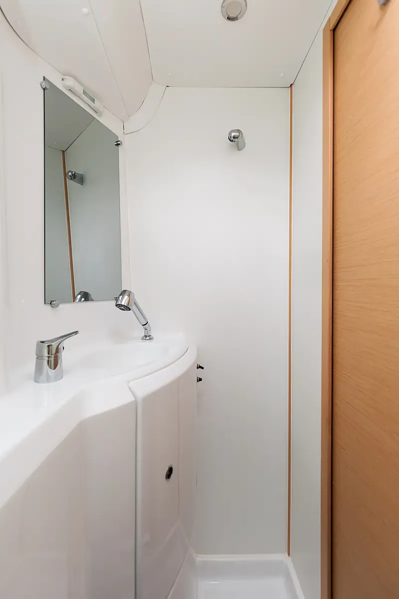 Lagoon 380 S2 (ID=7038) - фото 6