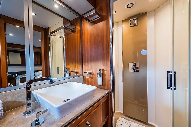 Sunseeker Yacht 86 (ID=7100) - фото 19