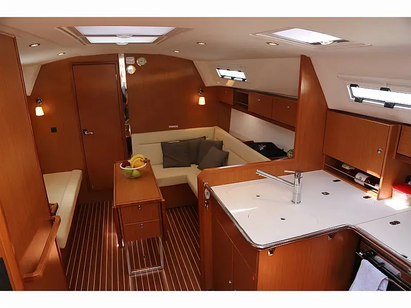 Bavaria Cruiser 36 (ID=7115) - фото 3