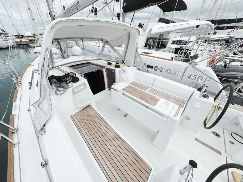 Oceanis 35.1 (ID=7196) - фото 19