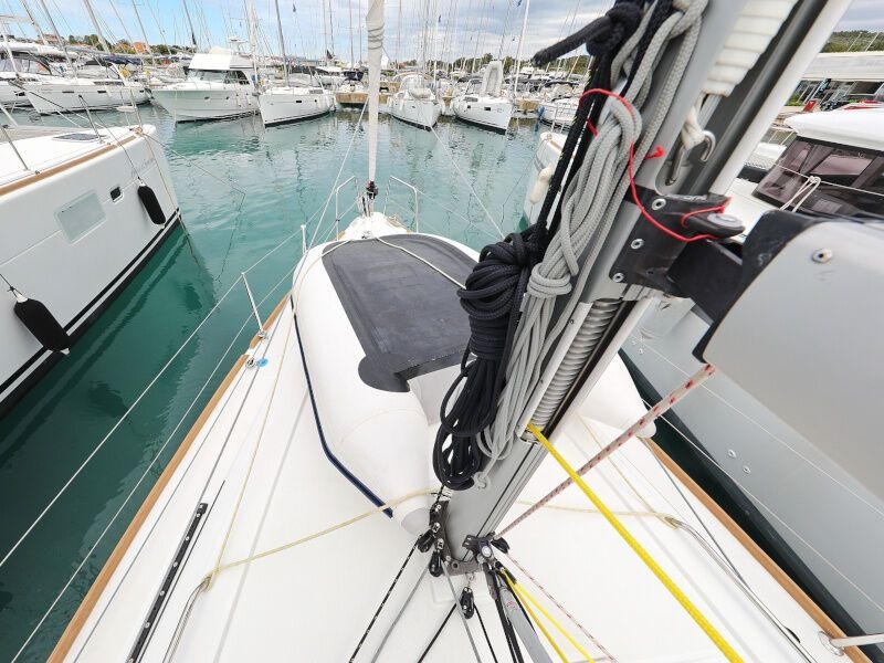 Oceanis 35.1 (ID=7196) - фото 24