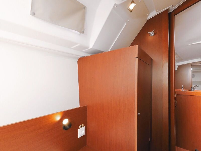 Oceanis 35.1 (ID=7196) - фото 39