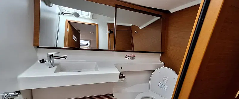 Sun Odyssey 440 (ID=7206) - фото 12