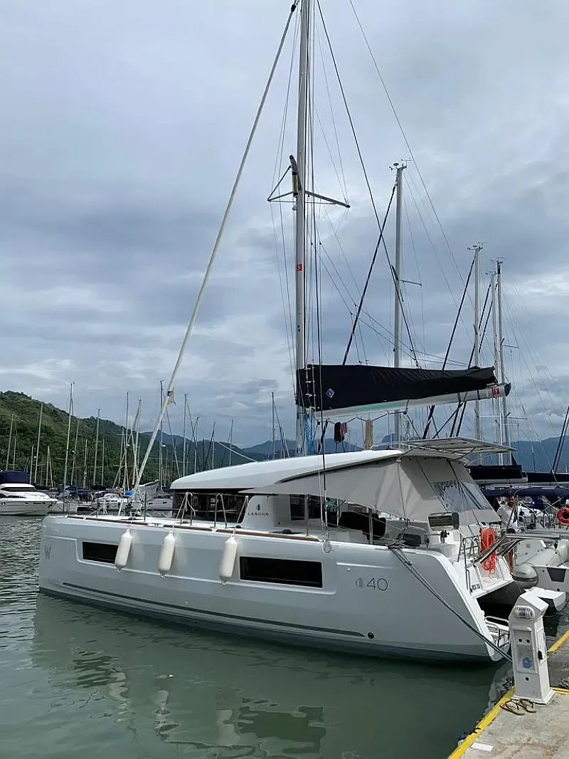 Lagoon 40 (ID=7285) - фото 4