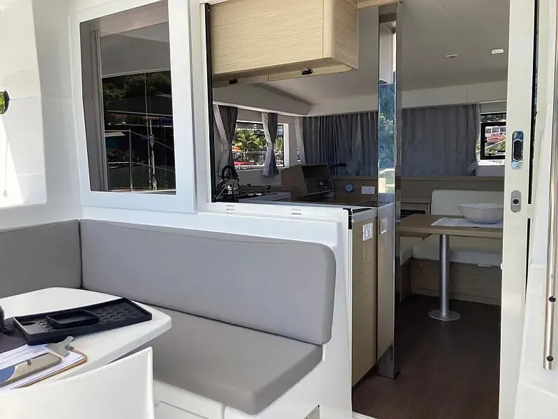 Lagoon 40 (ID=7285) - фото 7