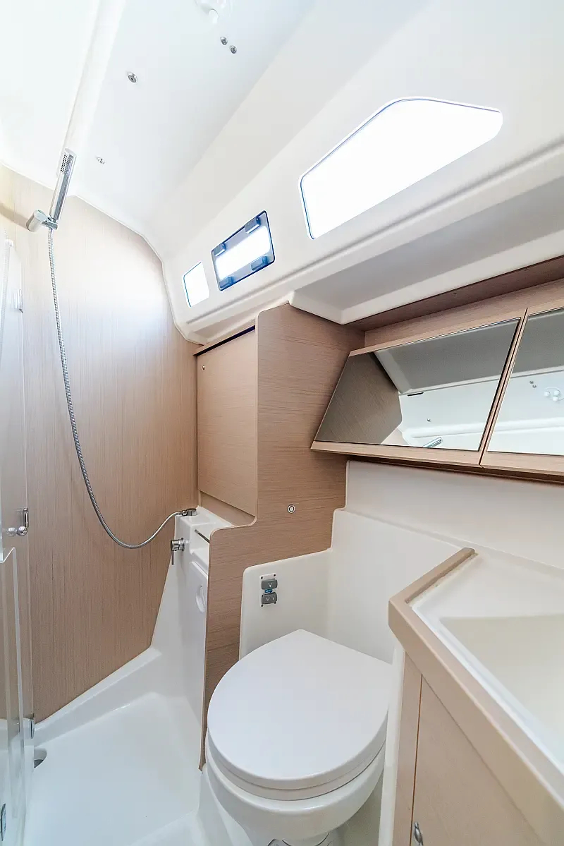 Oceanis 40.1 (ID=7424) - фото 12