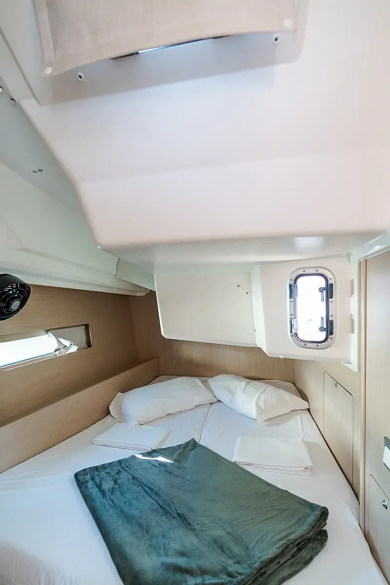 Oceanis 40.1 (ID=7424) - фото 10