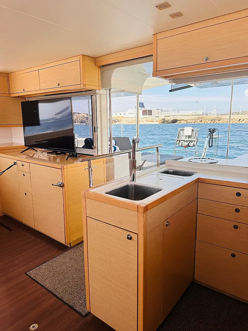 Lagoon 450 Fly (ID=8232) - фото 16