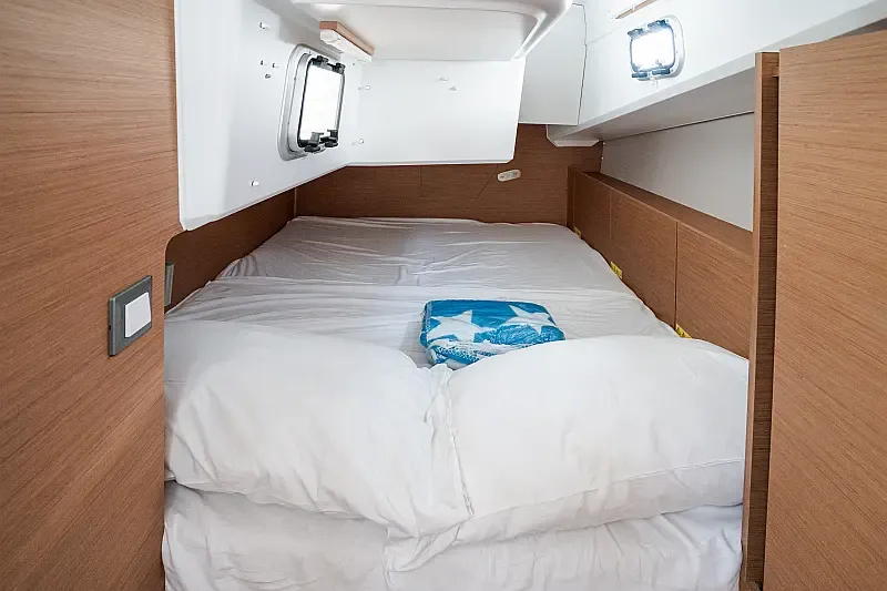 Sun Odyssey 380 (ID=8250) - фото 7