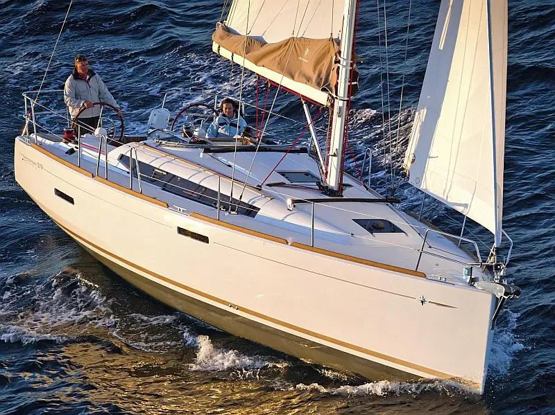 Sun Odyssey 379 (ID=8279)