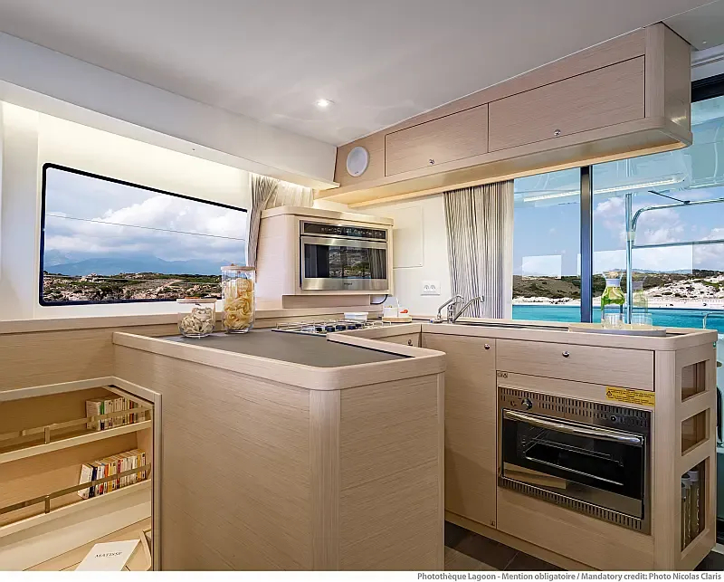 Lagoon 42 (ID=8308) - фото 5