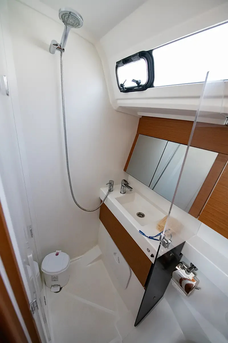 Sun Odyssey 410 (ID=8436) - фото 7