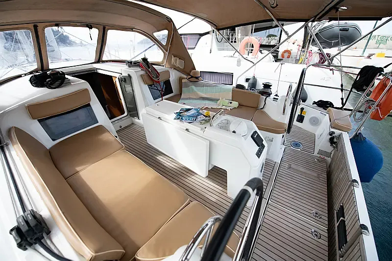 Sun Odyssey 410 (ID=8436) - фото 9