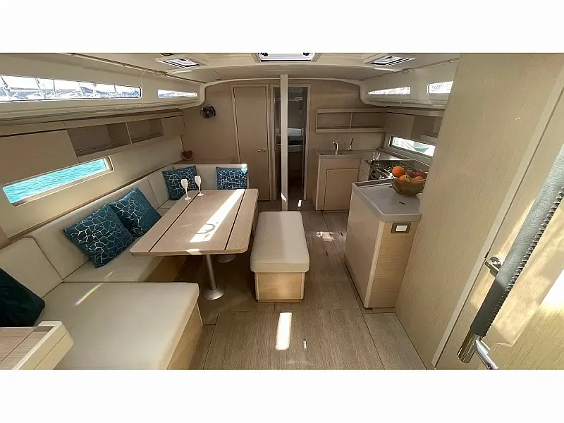 Oceanis 40.1 (ID=852) - фото 3