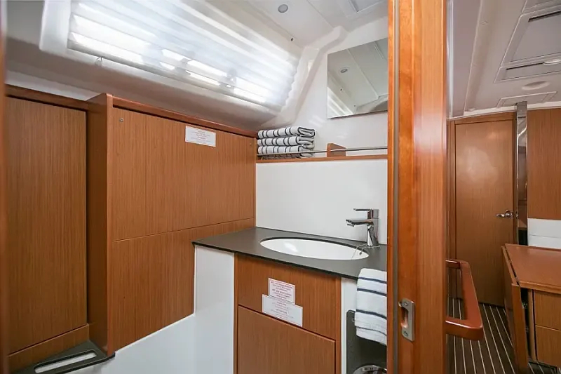 Bavaria Cruiser 37 (ID=8547) - фото 17