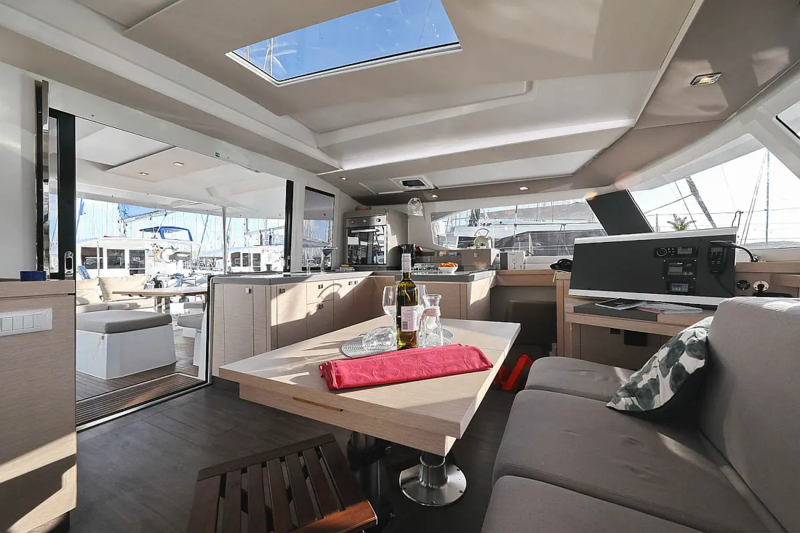 Astréa 42 (ID=8565) - фото 8